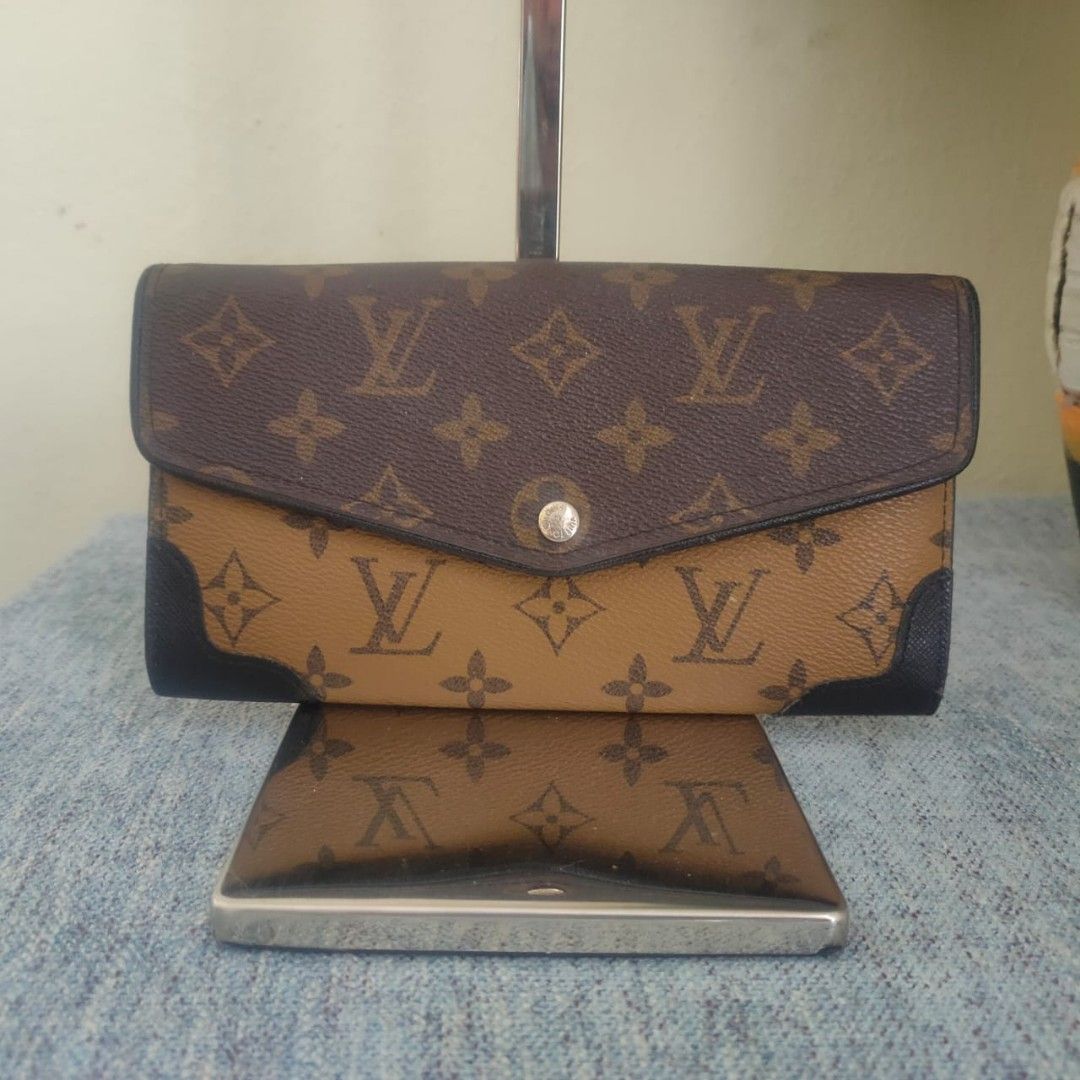 Louis Vuitton Double V Wallet, Luxury, Bags & Wallets on Carousell