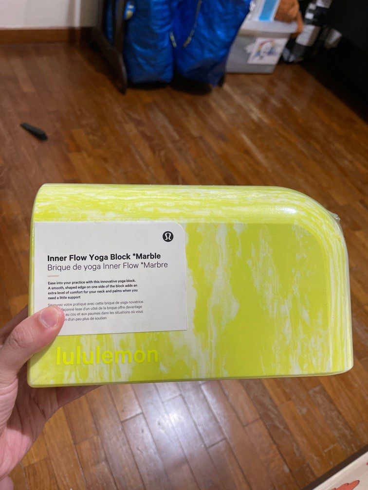 Lululemon yoga block, Sports Equipment, Exercise Fitness, Toning