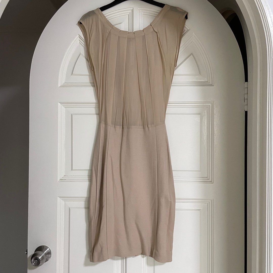 Max co dress hotsell