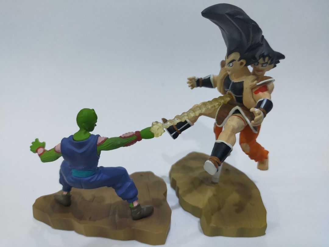 DRAGON BALL Z CAPSULE NEO MEGAHOUSE RADITZ VS GOKU AND PICCOLO