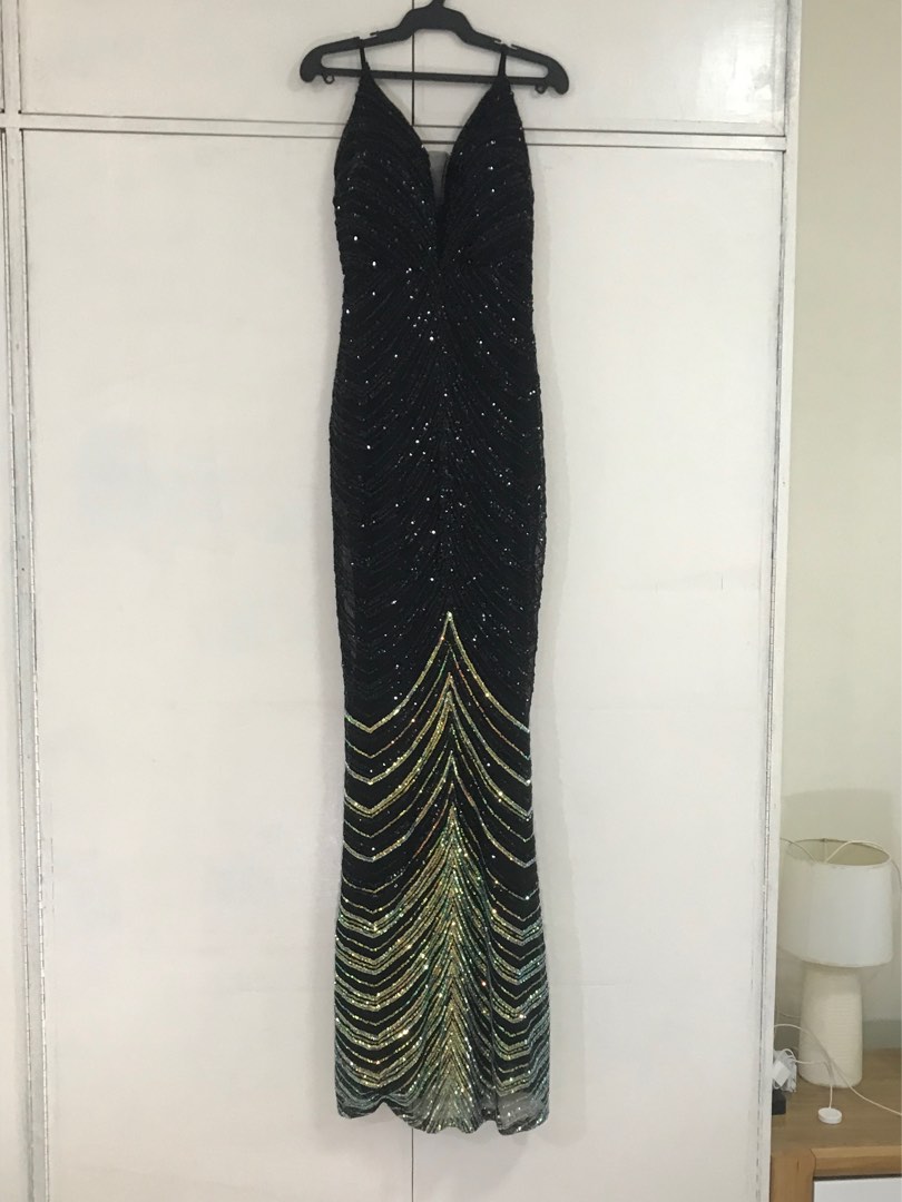 Mermaid Gown (Bought in Greenbelt), Women's Fashion, Dresses & Sets