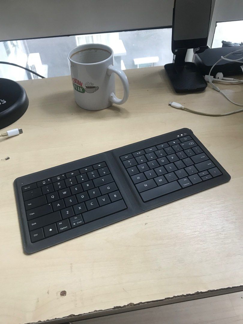 Microsoft Universal Foldable Keyboard for iPad, iPhone, Android Devices, and Surface Tablet
