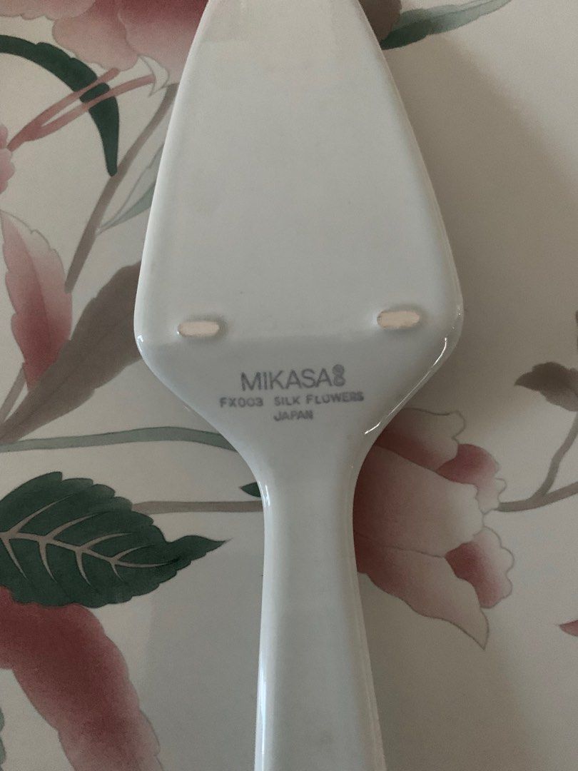 Mikasa Silk Flowers Cake Plate with Matching Server (Japan) on Carousell