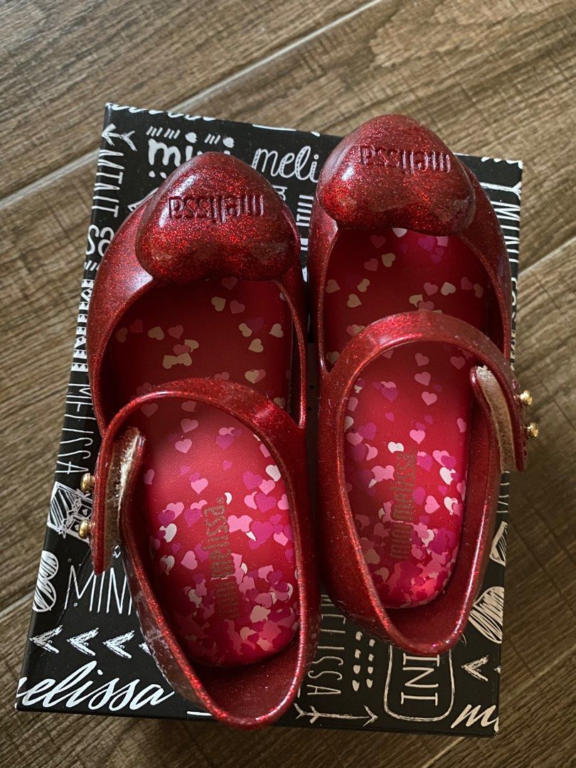Mini melissa ultragirl heart hot sale