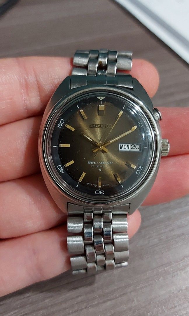 Mint Seiko Bellmatic 4006-6060, Men's Fashion, Watches & Accessories,  Watches on Carousell