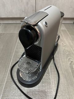 （分類：）位於 。 由 larmlarmc 提交（商品編號 1218695976，圖片 1）。簡介： 。
