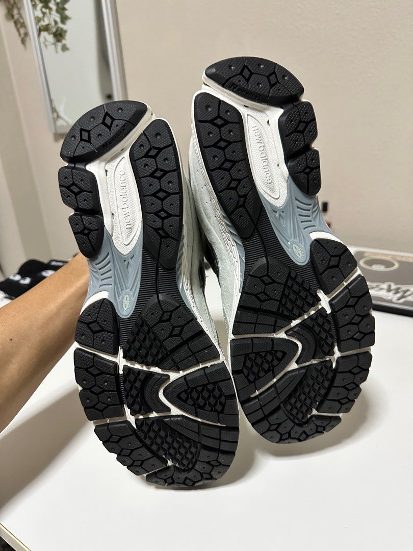 new balance 2002 r green