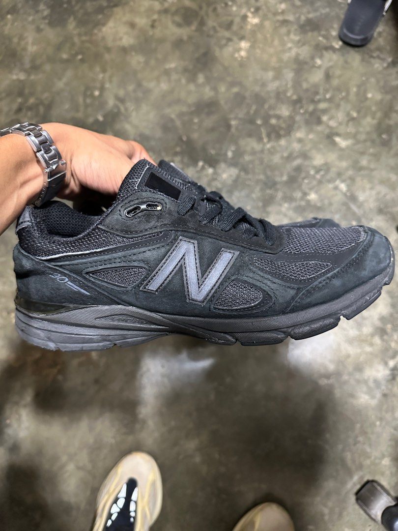 New Balance 990v4 "Triple Black", Men's Sneakers on Carousell