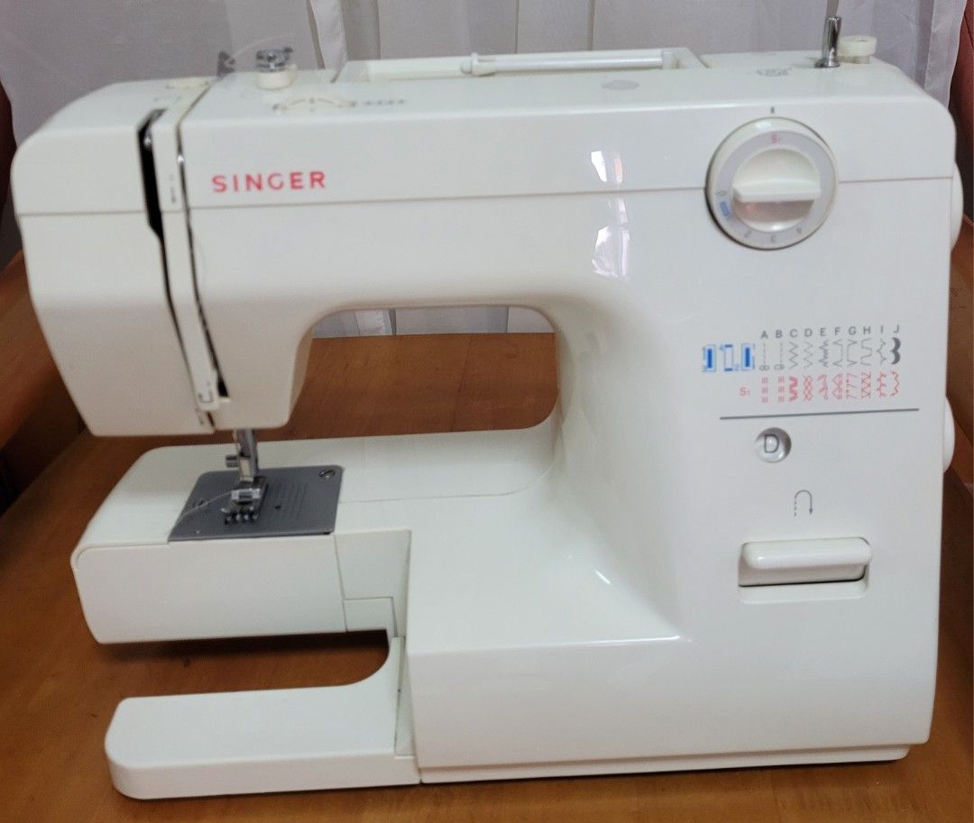 New Singer sewing machine, TV & Home Appliances, Other Home Appliances