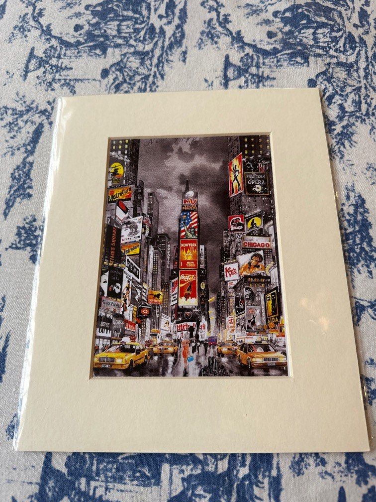 New York frame, Furniture & Home Living, Home Decor, Frames & Pictures