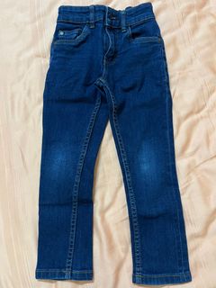 (Category: ) located in . Submitted by uChaNeynApreloved (Listing ID 1218611703, Image 1). Description: .
