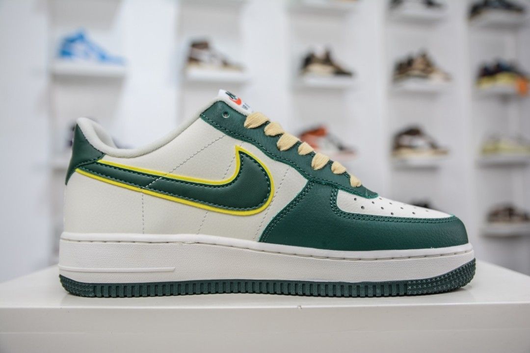 Nike Air Force 1 '07 LV8 - Nohble