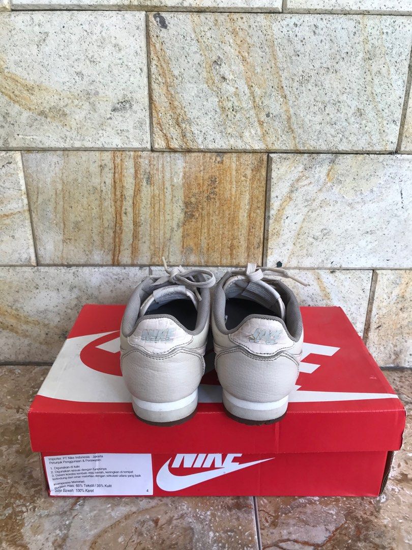 Nike best sale cortez creme