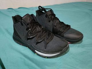 Nike Kyrie 5 "All Black"