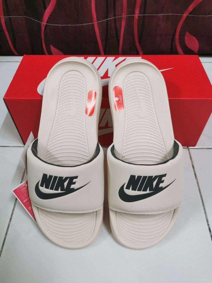 Nike pearl slides best sale