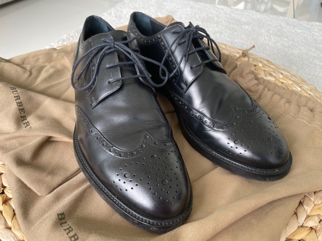 Original Burberry Wingtip Brogue Black Size , Men's Fashion, Footwear,  Dress shoes on Carousell