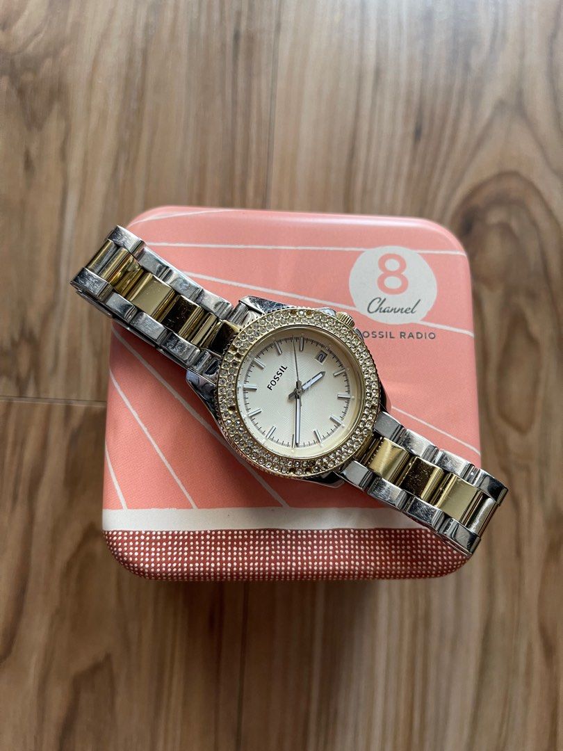 Original fossil watch 8 channel fossil radio