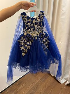 (Category: ) located in . Submitted by prelovedshowcase (Listing ID 1218621334, Image 1). Description: .