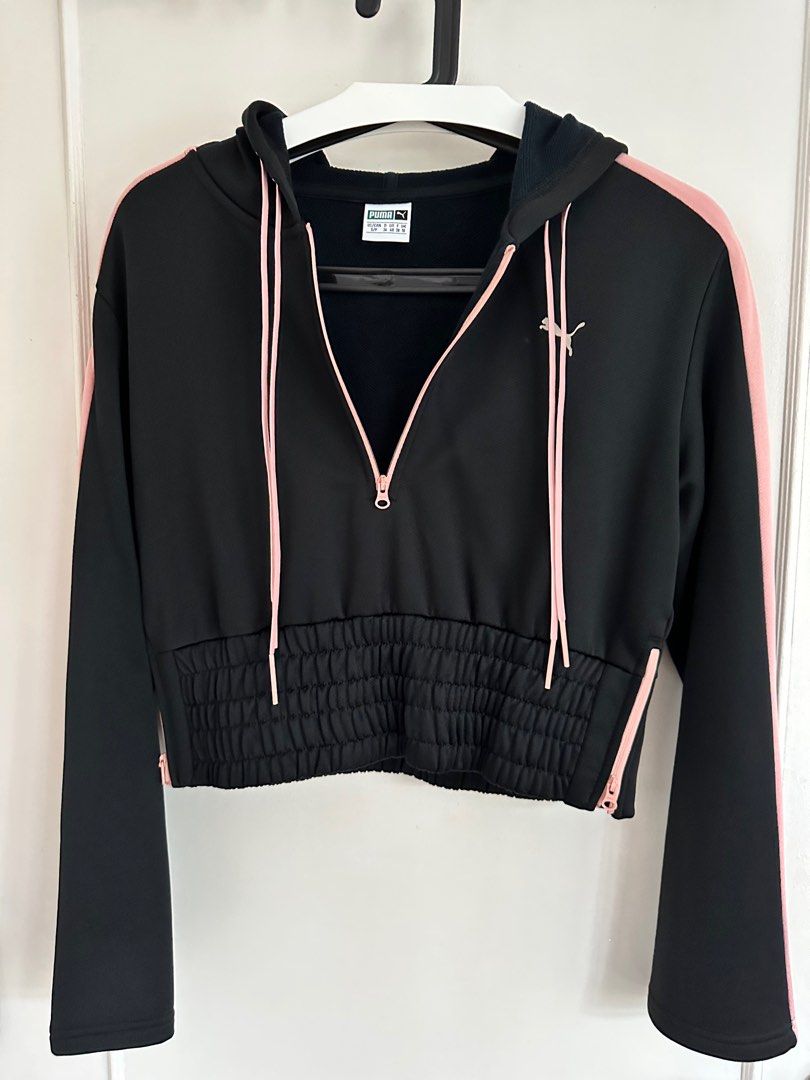 Puma Ladies hoodie jacket size S M Women s Fashion Activewear