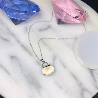 (Category: ) located in . Submitted by plusstylista (Listing ID 1218744562, Image 1). Description: .