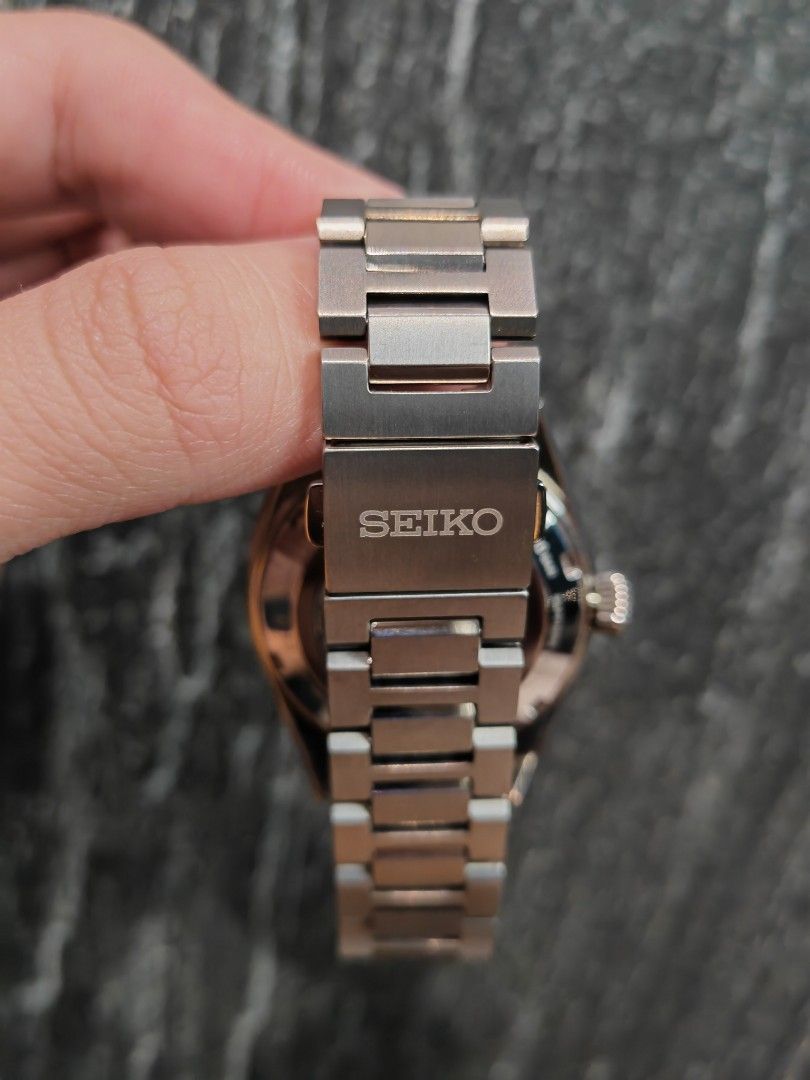 Seiko JDM Presage SARF013 Titanium (Preowned), Men's Fashion, Watches &  Accessories, Watches on Carousell