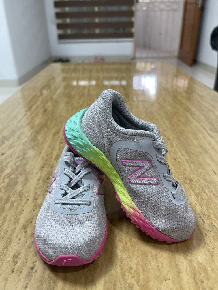 Sepatu New Balance ukuran 23.5 Bayi Anak Lainnya di Carousell