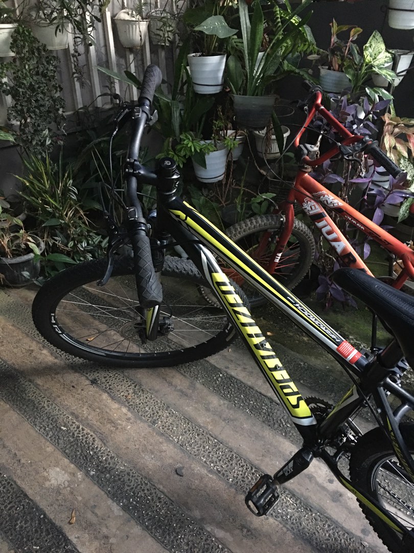 sepeda specialized sirrus