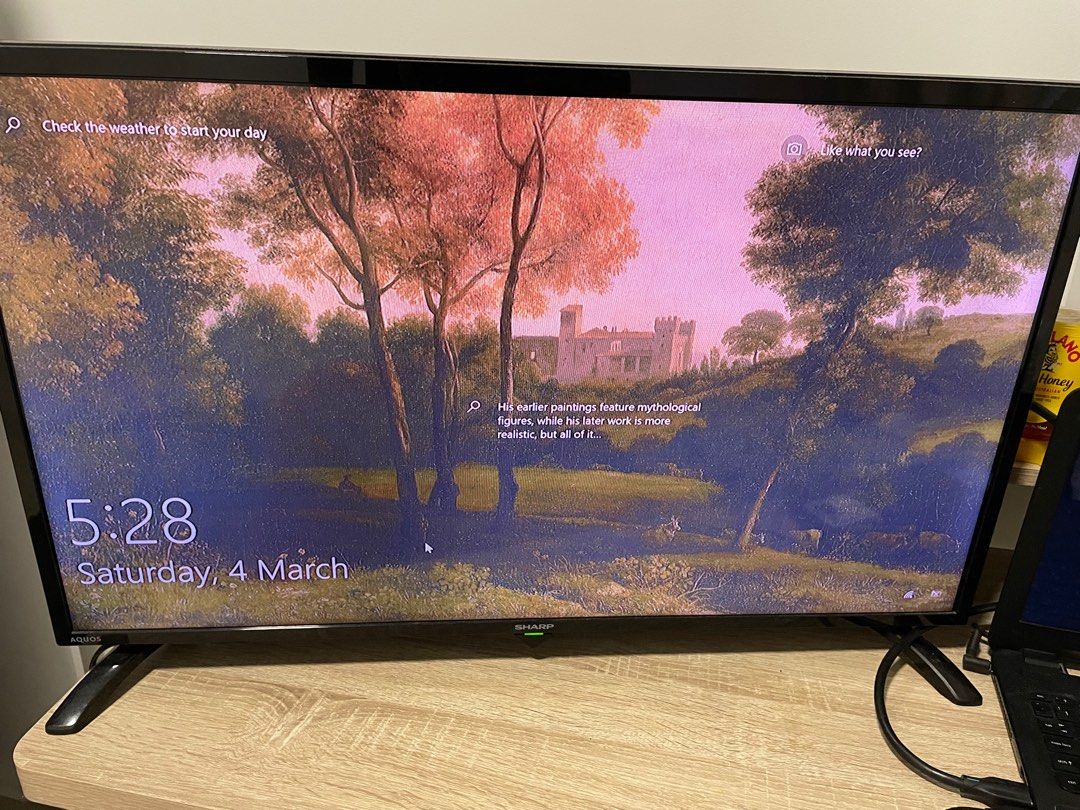 SHARP LED BACKLIGHT TV B MODEL LC32LE185M, TV & Home Appliances, TV