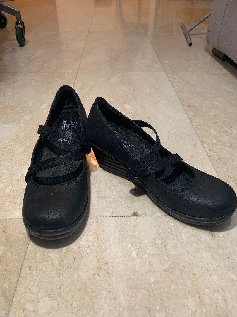 Skechers mary jane 2025 wedge