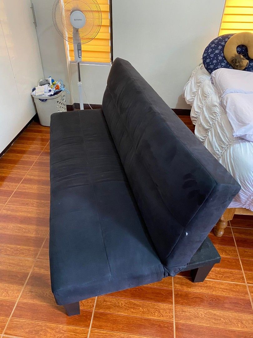 Sofa Convertible to bed on Carousell