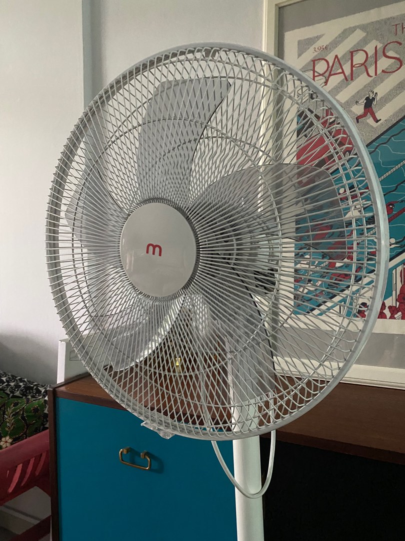 Mistral 16" Standing Fan ABS Blade in White, Furniture & Home Living, Lighting & Fans, Fans on
