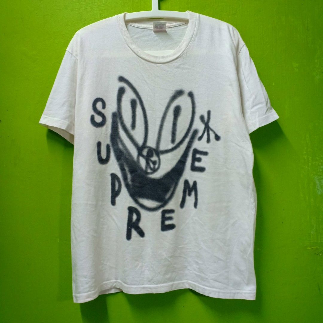 Supreme smile tee fw18 store