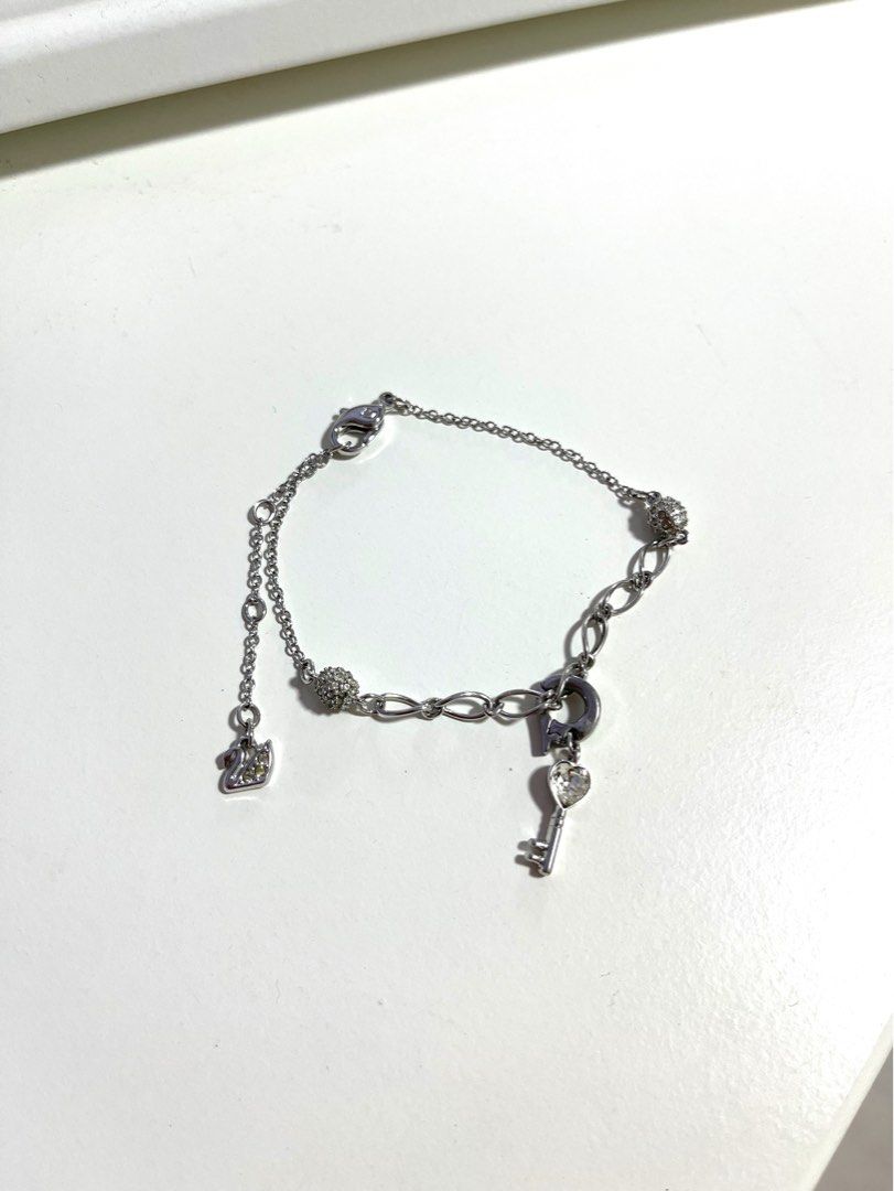 Swarovski Key Charm bracelet Women s Fashion Jewelry