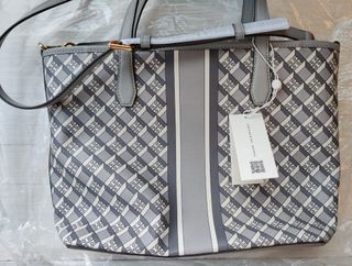 （分類：）位於 。 由 g0431782 提交（商品編號 1218661066，圖片 1）。簡介： 。