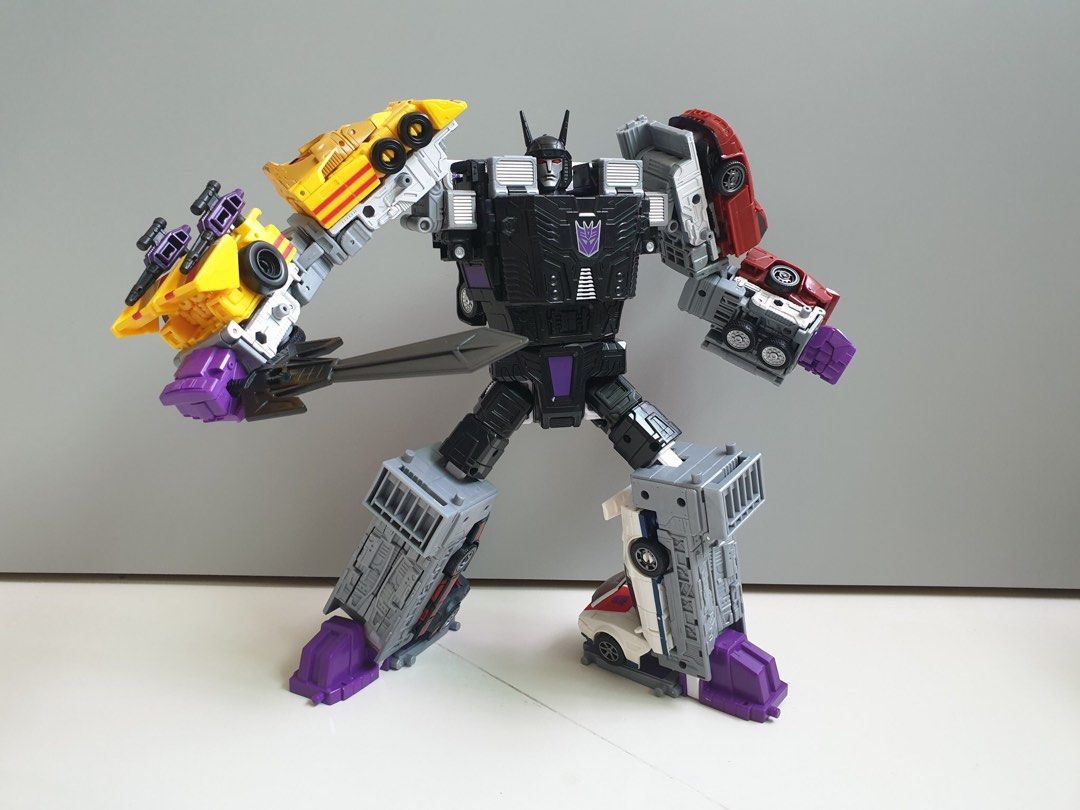 Transformers Toys Generations Legacy Series Commander Decepticon