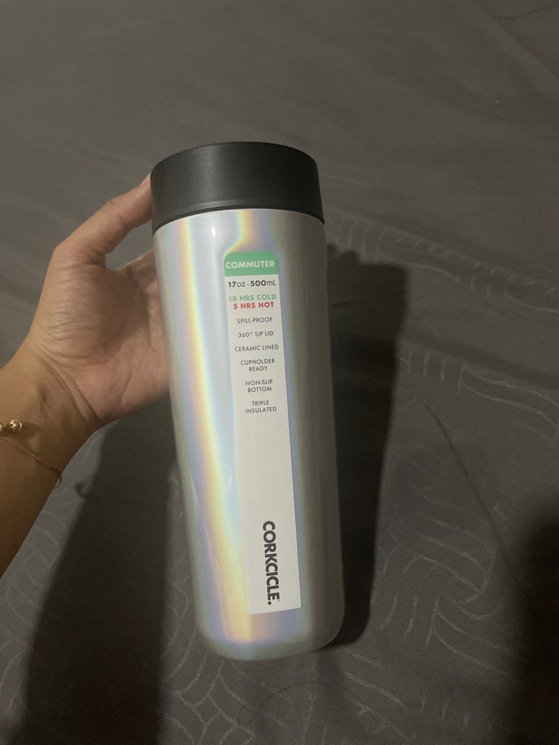 Tumbler Corkcicle commuter cup nebula prismatic, Barang Mewah, Aksesoris di Carousell