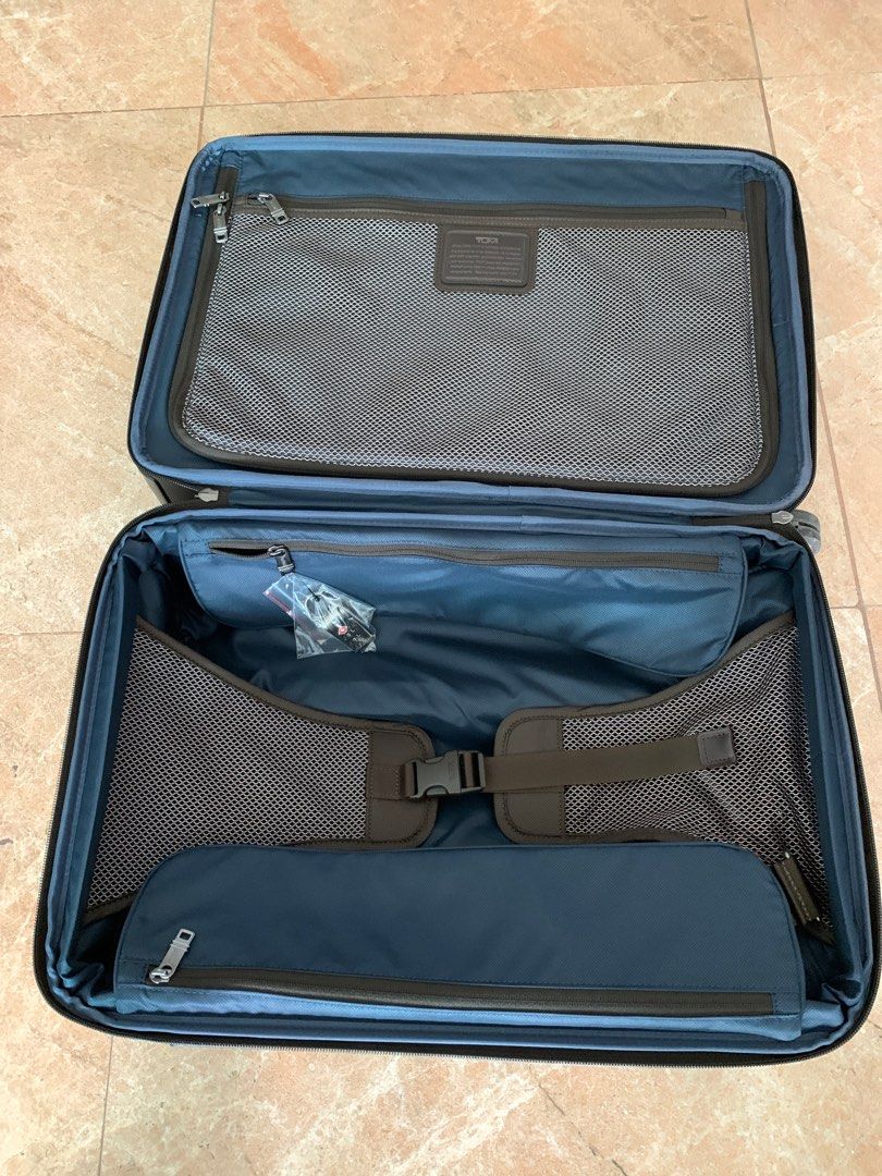 Tumi cabin size luggage and laptop brief set, Hobbies & Toys, Travel