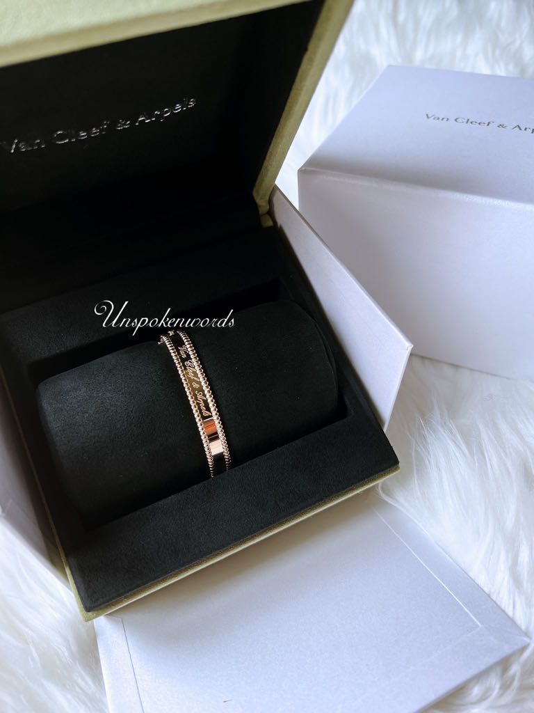 Vca perlee signature bracelet top
