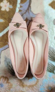 (Category: ) located in . Submitted by coffeecats (Listing ID 1218666051, Image 1). Description: .