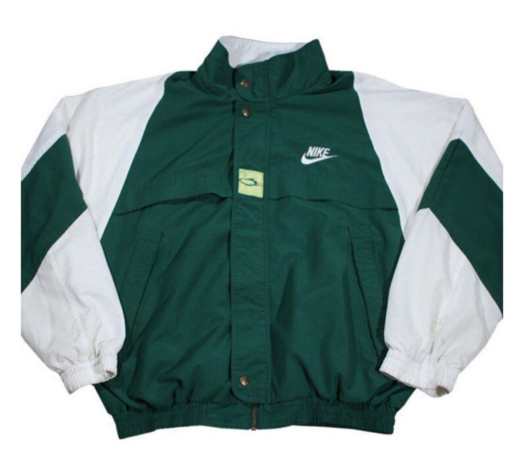 Vintage Nike Challenge Court Green/White Jacket (size L), Men's Fashion,  Coats, Jackets and Outerwear on Carousell