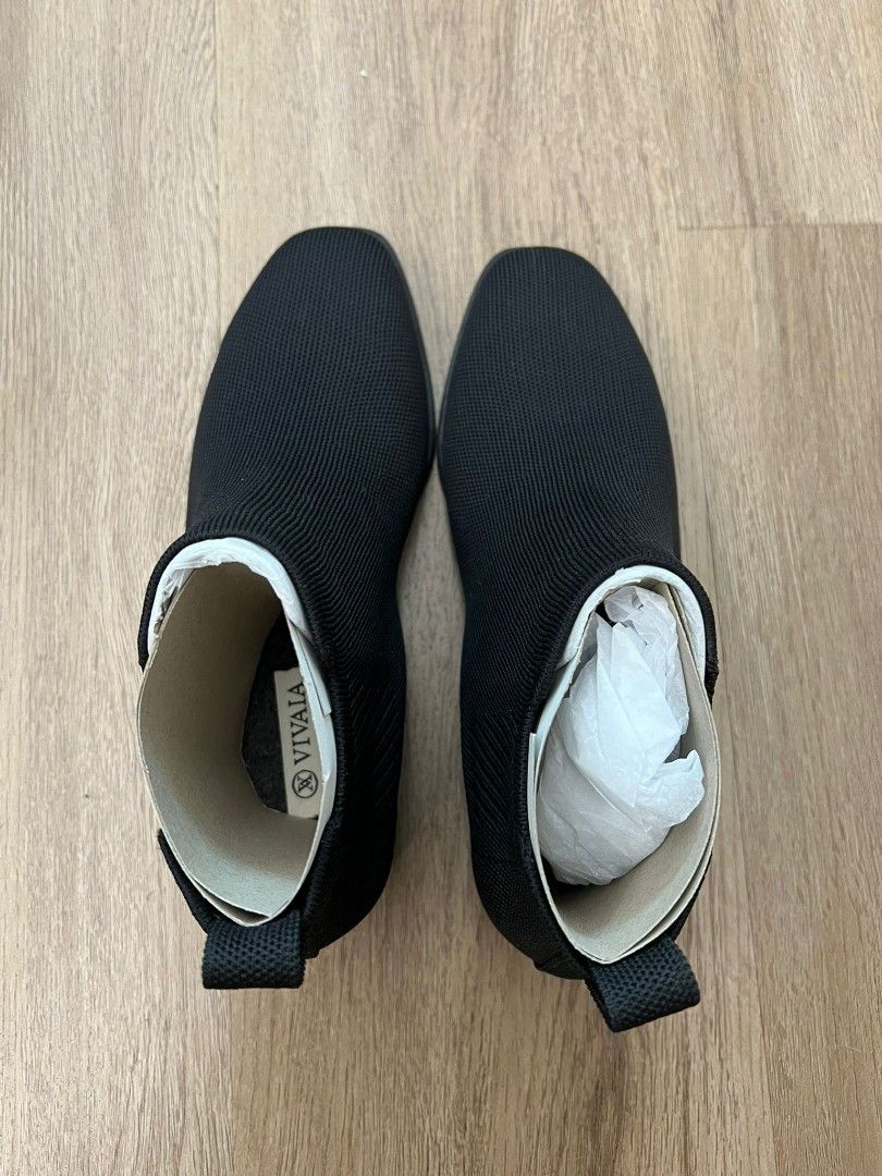 Vivaia water repellent chelsea boots, Women's Fashion, Footwear, Boots