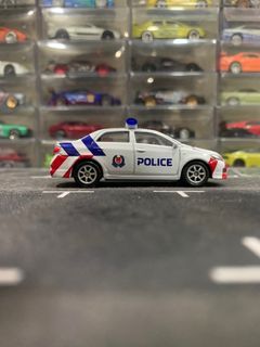 Welly toyota corolla singapore police car