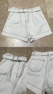 [26-27] White Shorts Contrast Stitch 