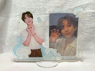 wts/lfb seventeen joshua’s c-bar acrylic cardholder