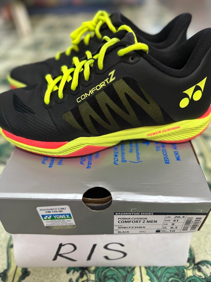 Yonex power best sale cushion comfort men