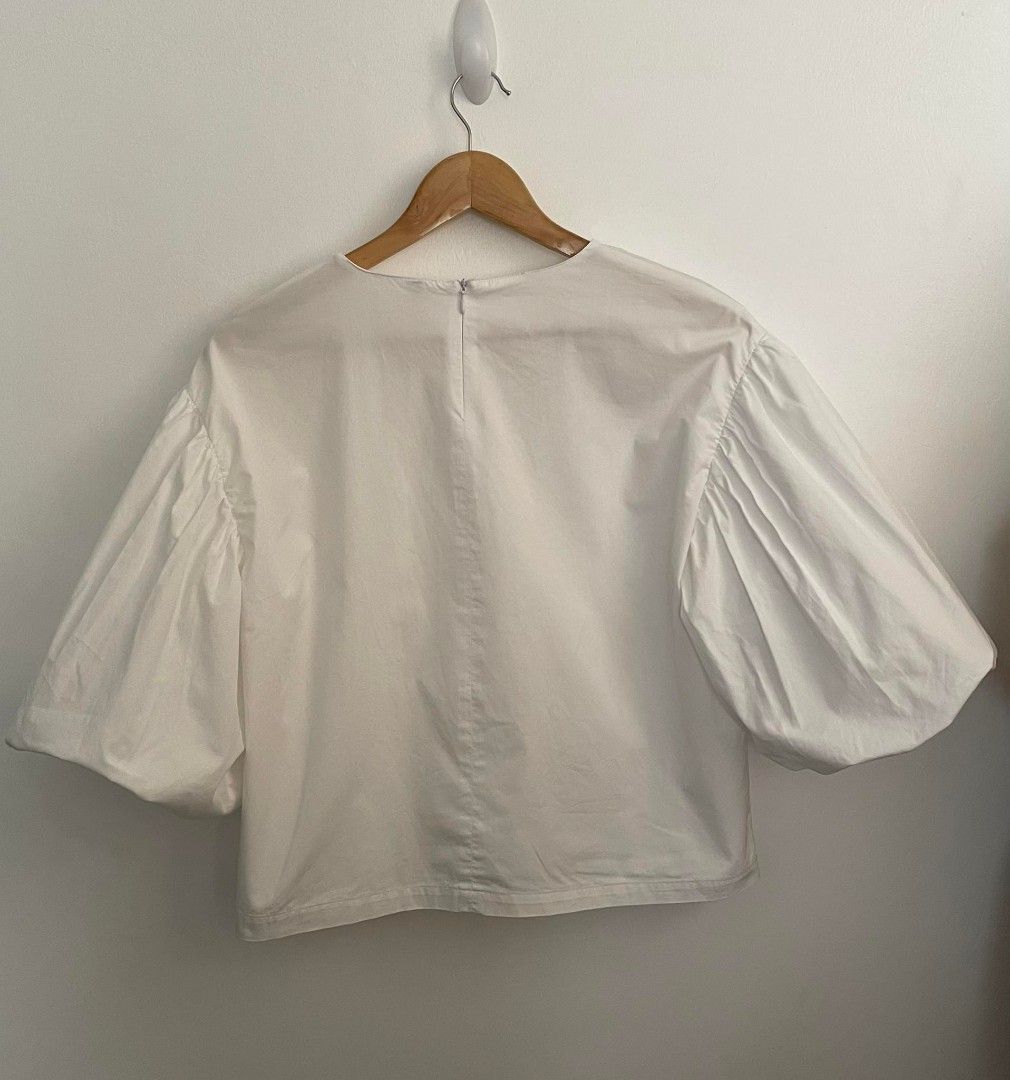 Zara Puff Sleeves Top, Women's Fashion, Tops, Blouses on Carousell