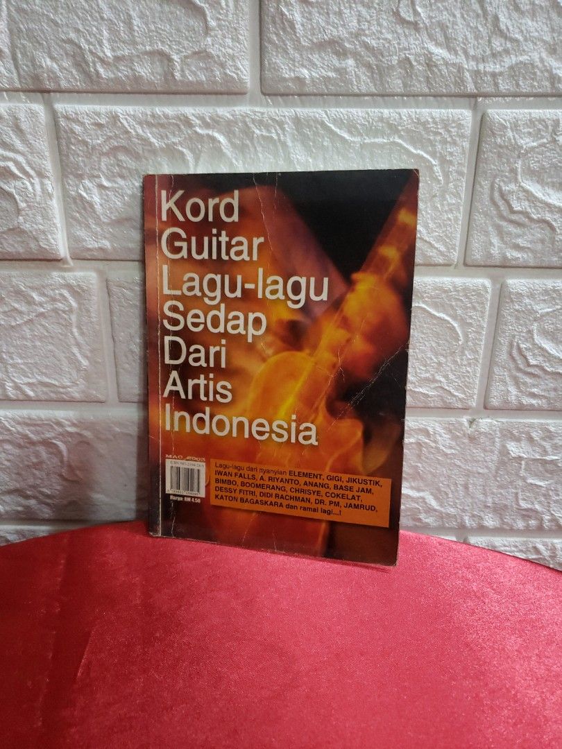 2003 - KORD GUITAR LAGU LAGU SEDAP DARI ARTIS INDONESIA, Hobbies & Toys ...