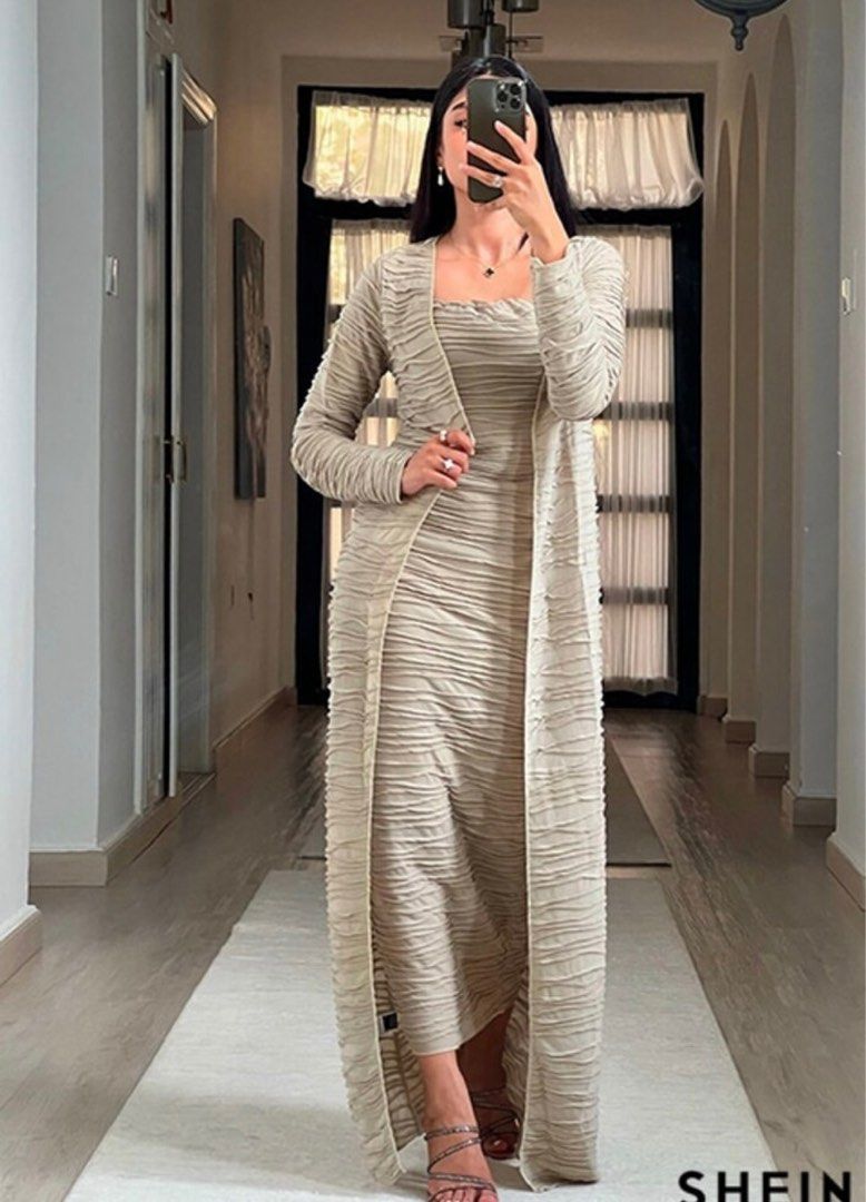 Bodycon dress with long cardigan hotsell
