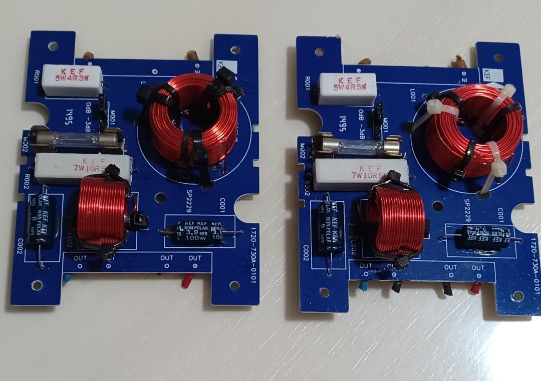 2 way crossover, Audio, Other Audio Equipment on Carousell
