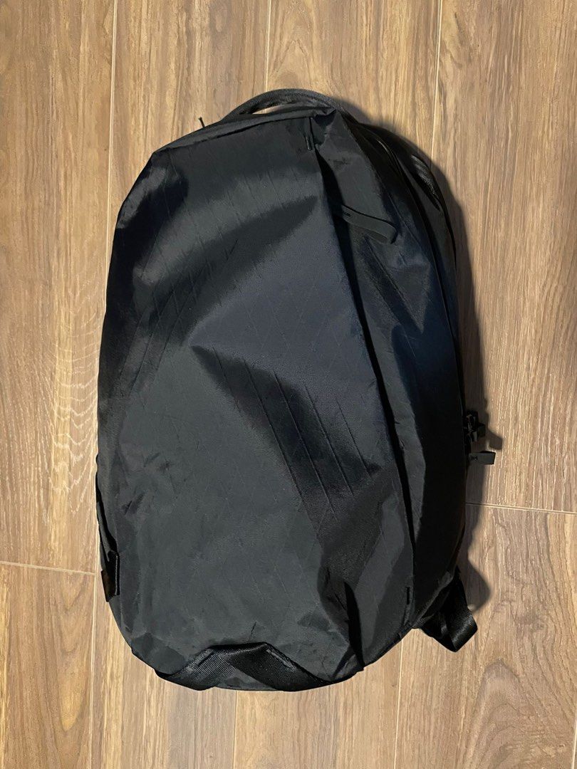 全新ABLE Carry daily plus backpack 21L 黑色背囊, 男裝, 袋